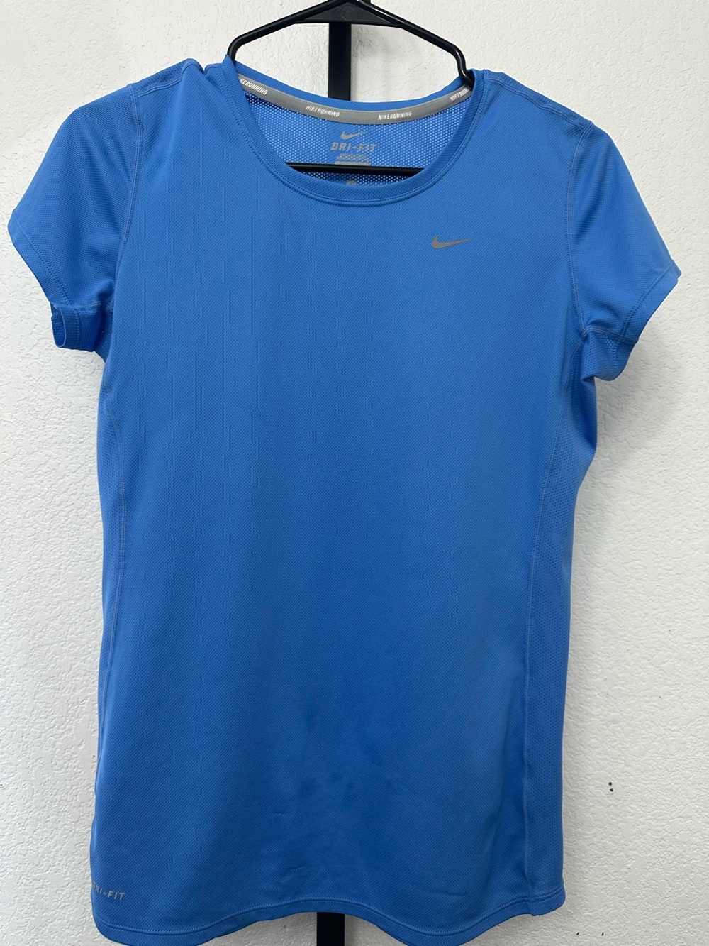 Nike Women's Short Sleeve Dri-FIT Top in Royal Blue